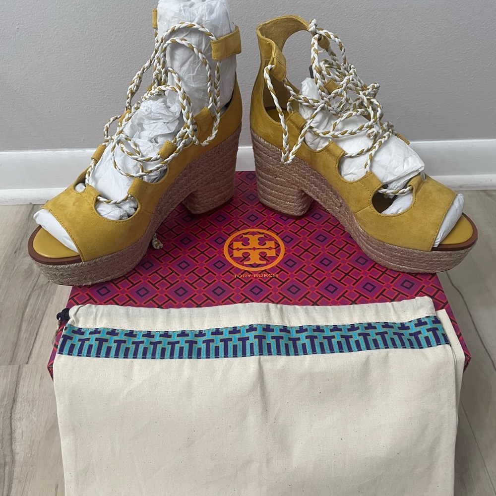 New-Tory Burch Mustard Suede Braided Lace-Up Espadrille Platforms- size 6M